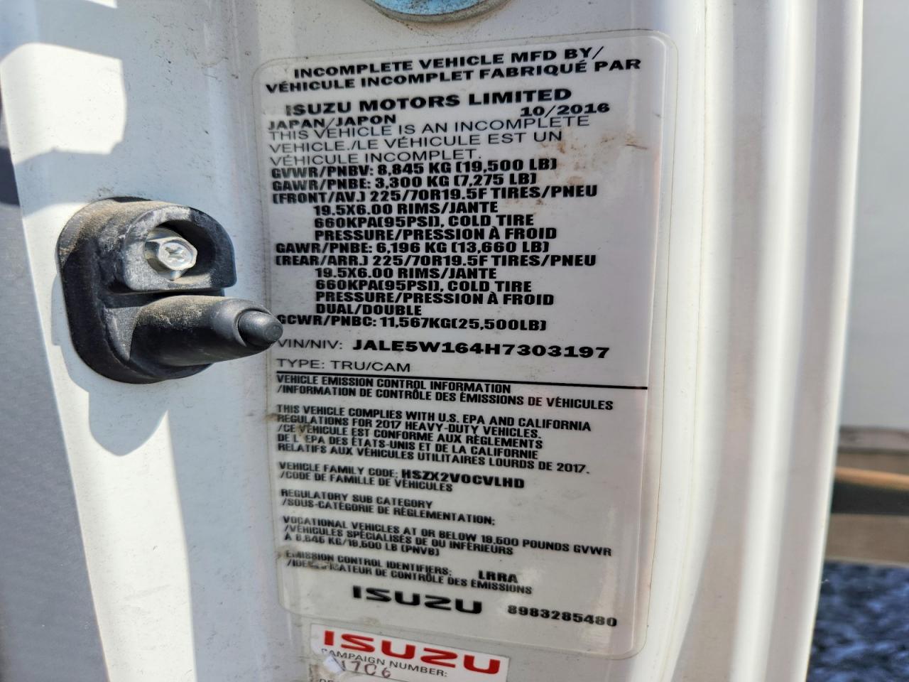 2017 ISUZU NPR