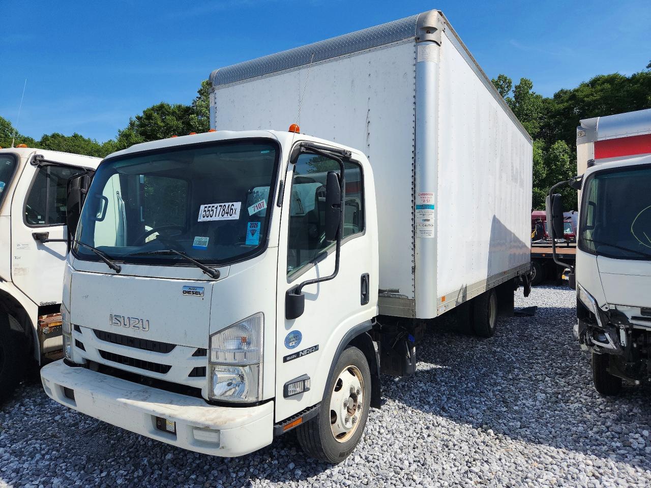 2017 ISUZU NPR