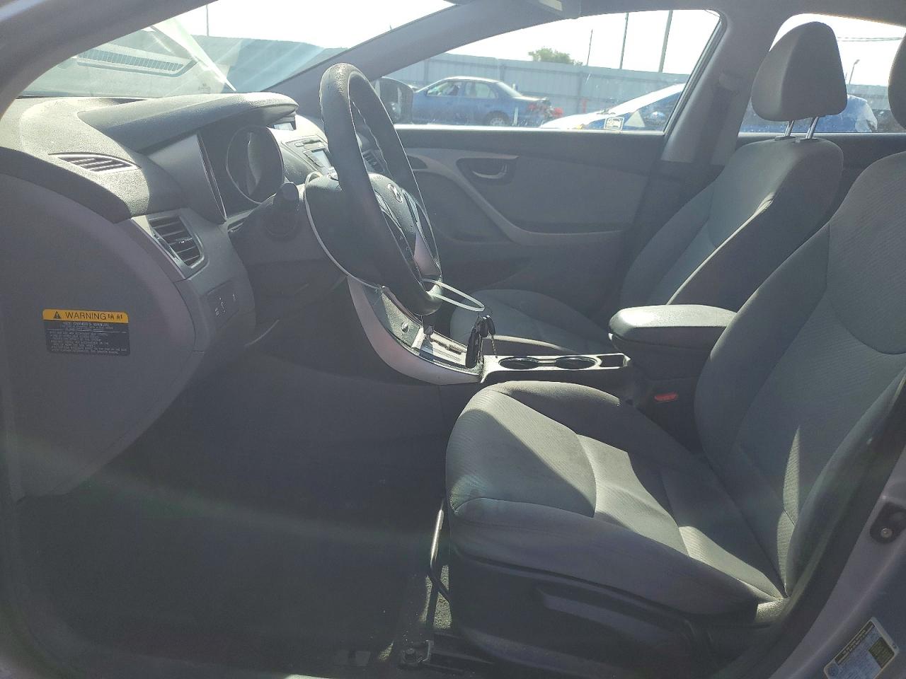 2013 HYUNDAI ELANTRA
