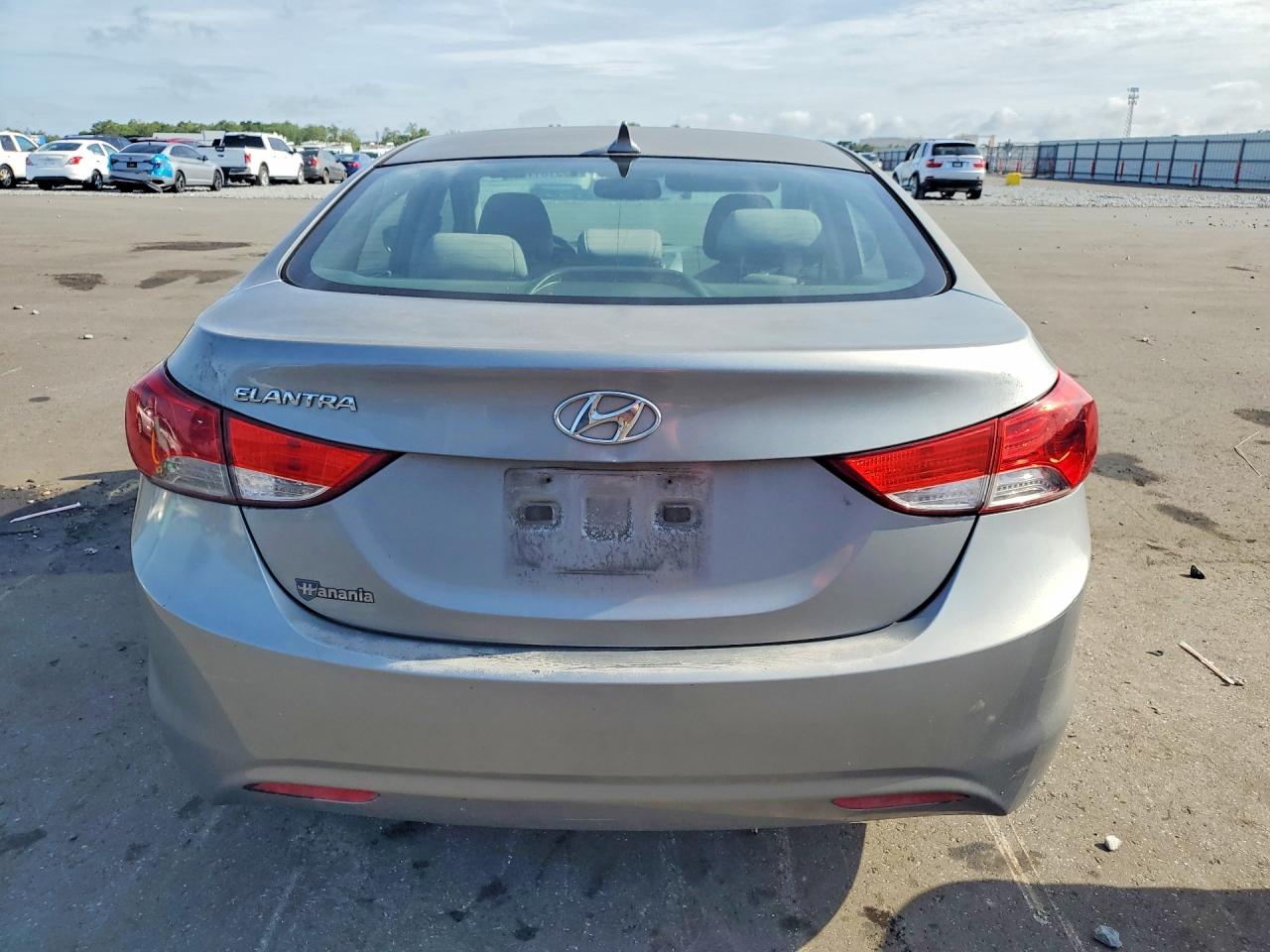2013 HYUNDAI ELANTRA