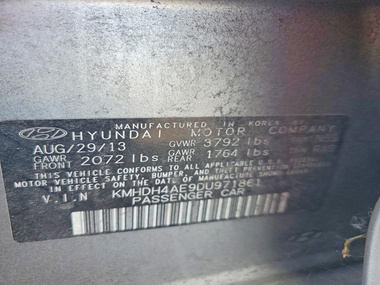 2013 HYUNDAI ELANTRA
