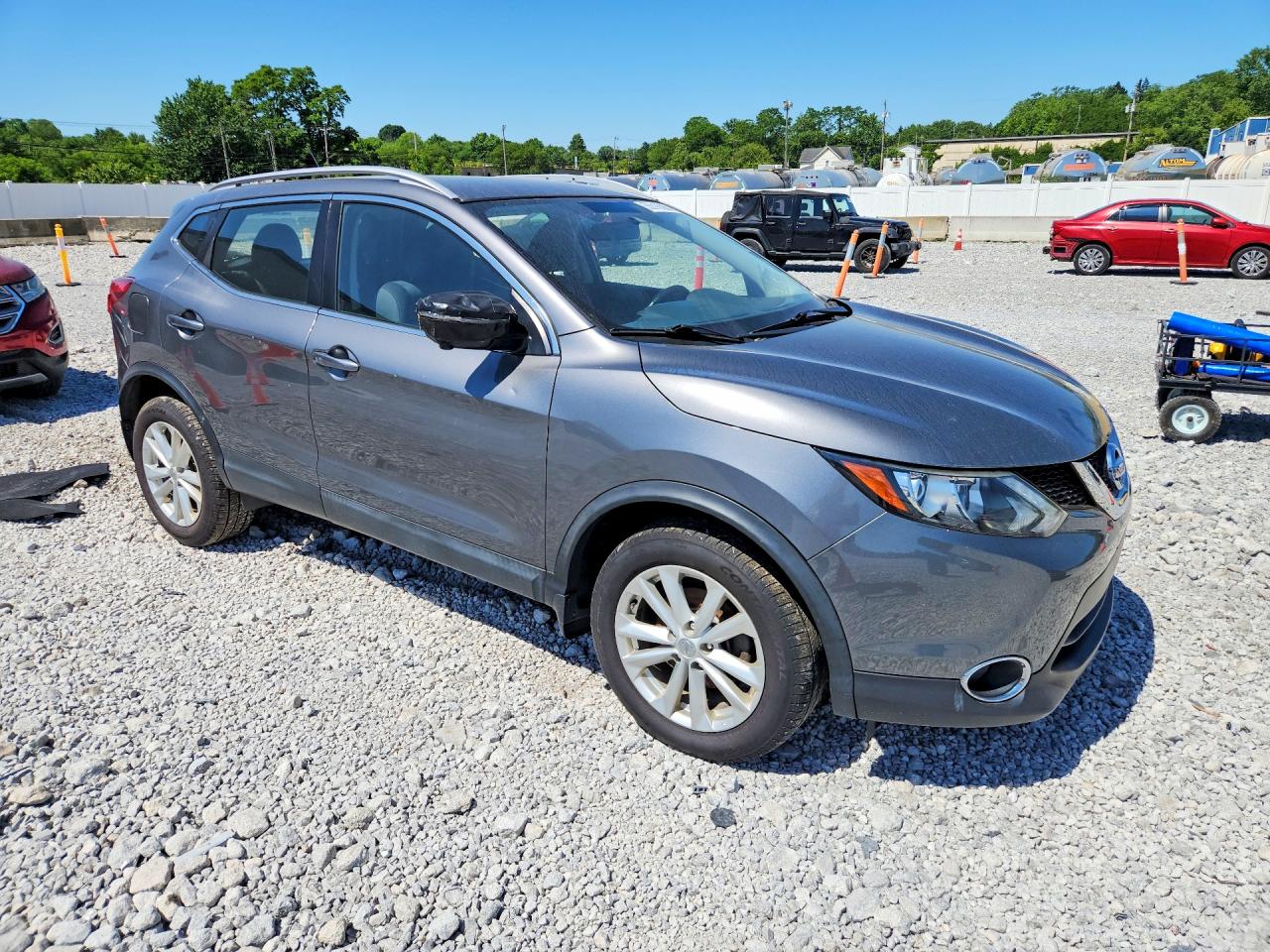 2017 NISSAN ROGUE