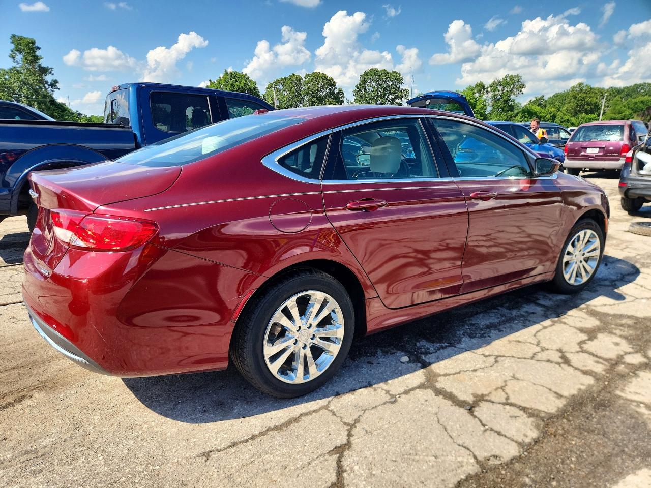 2015 CHRYSLER 200