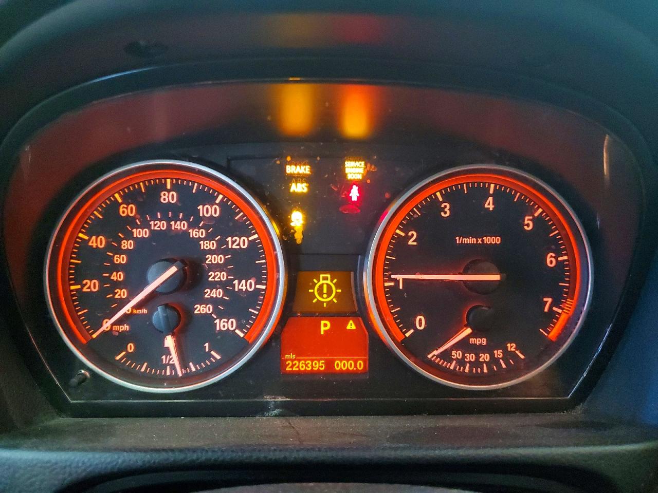 2011 BMW 3 SERIES