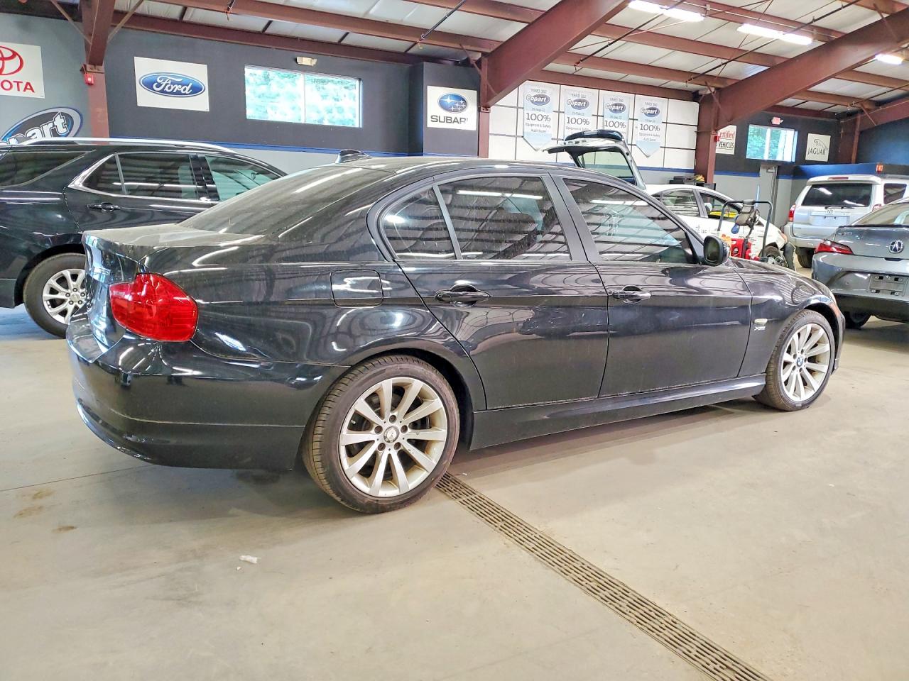 2011 BMW 3 SERIES
