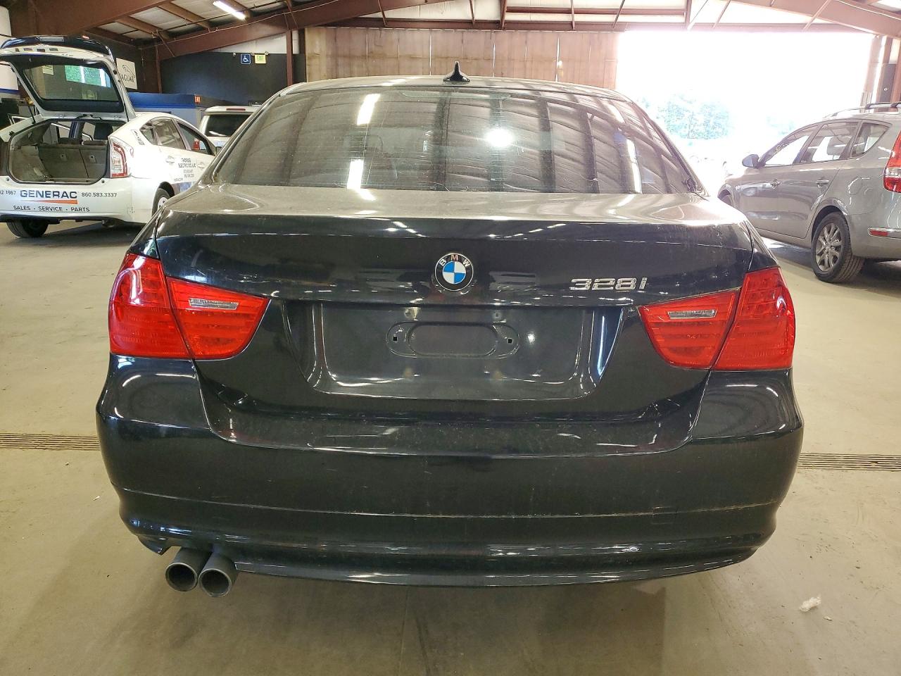 2011 BMW 3 SERIES