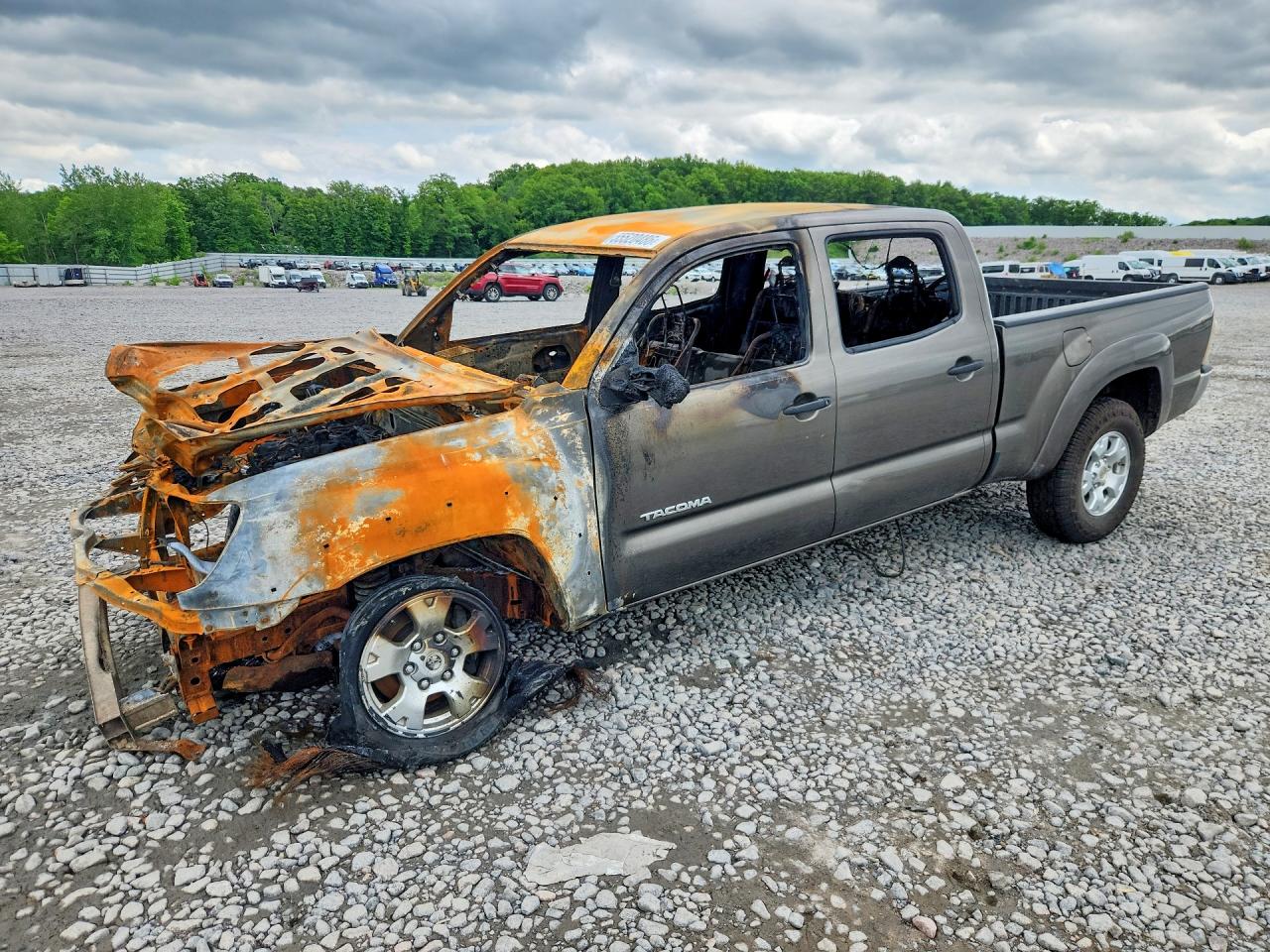 2015 TOYOTA TACOMA