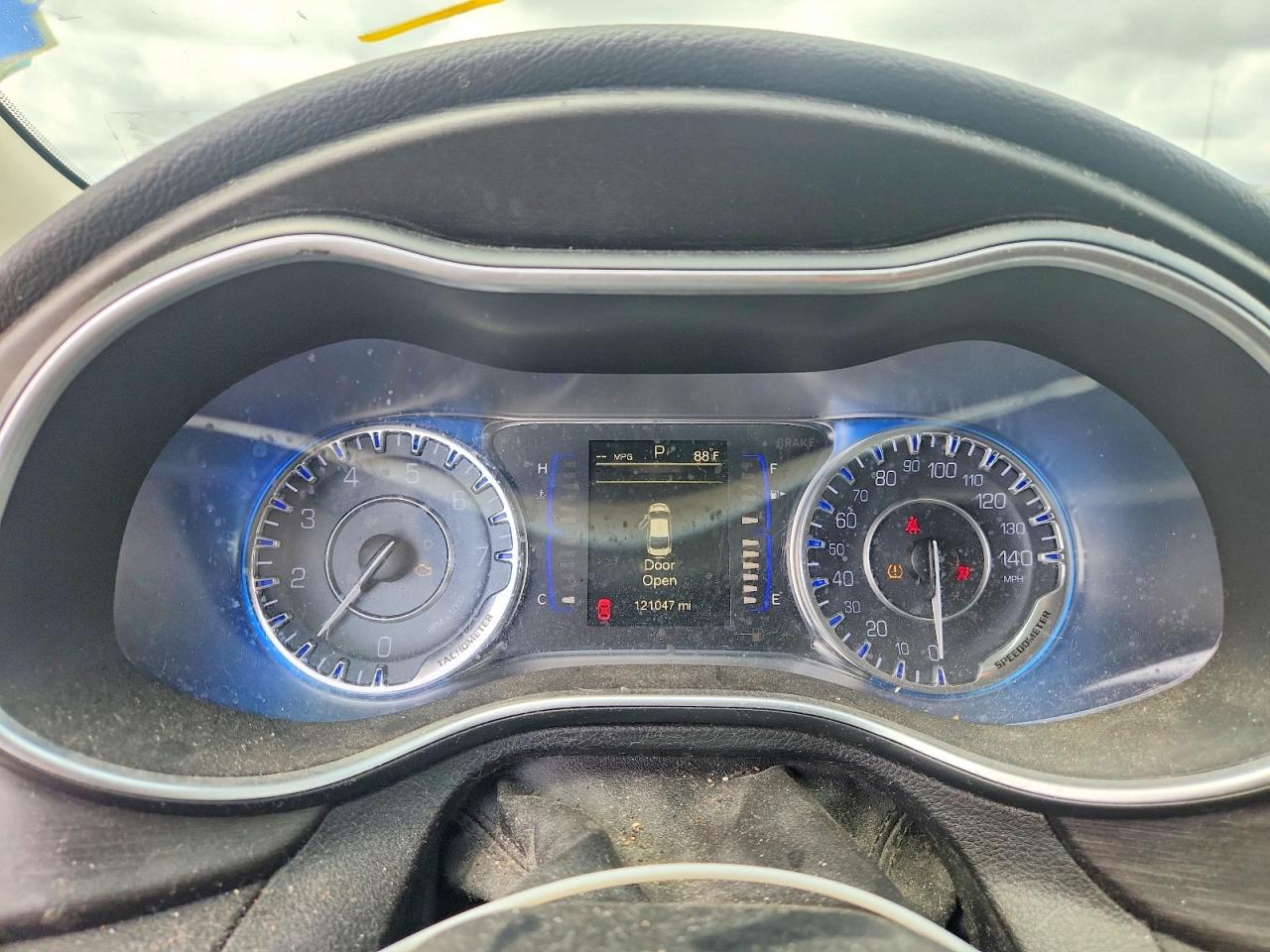 2016 CHRYSLER 200