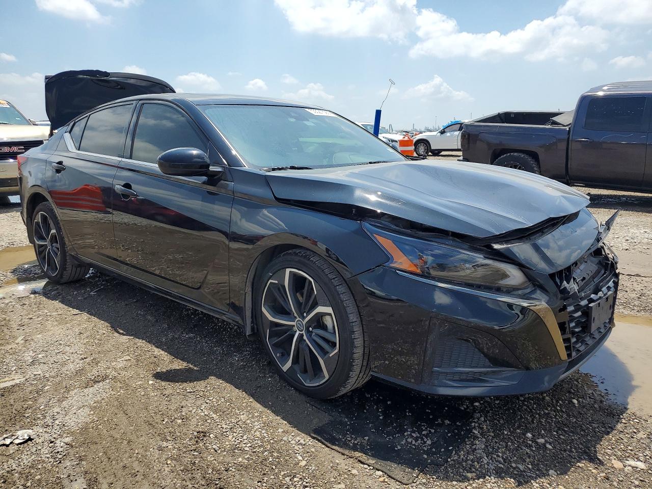 2023 NISSAN ALTIMA