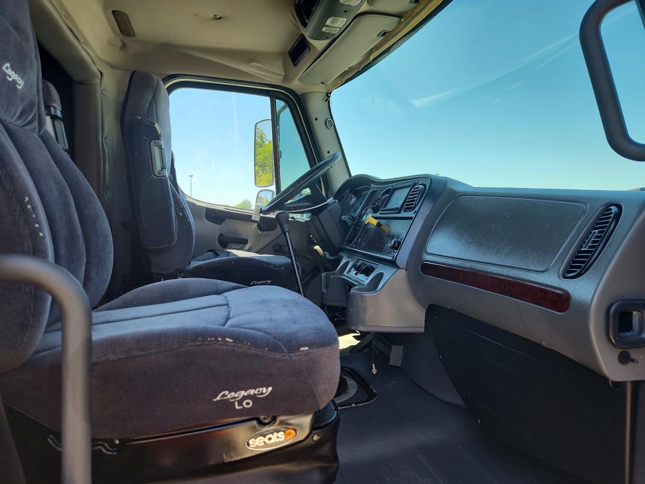2005 FREIGHTLINER ALL OTHER