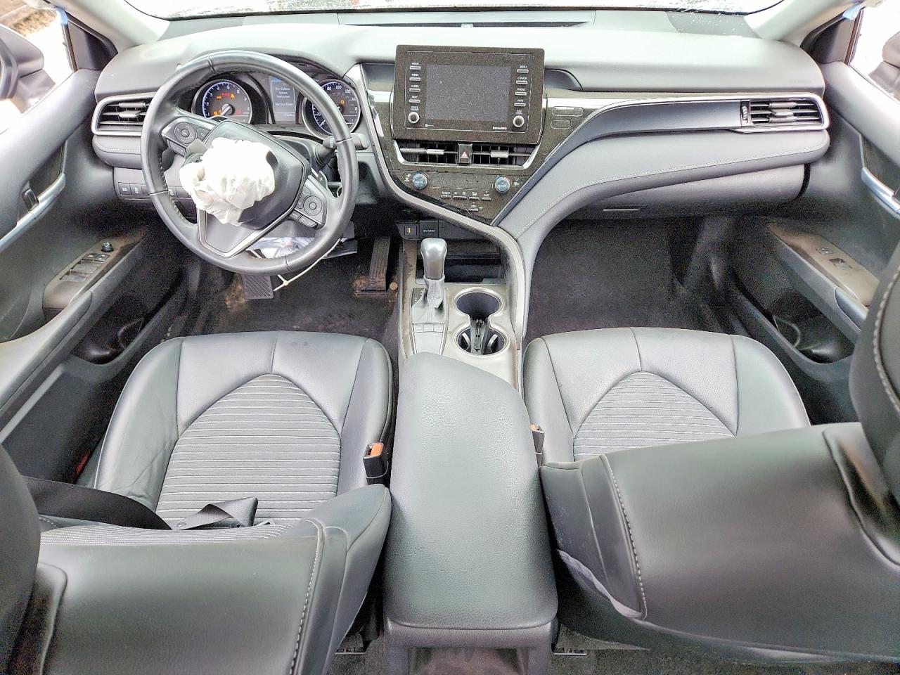 2024 TOYOTA CAMRY