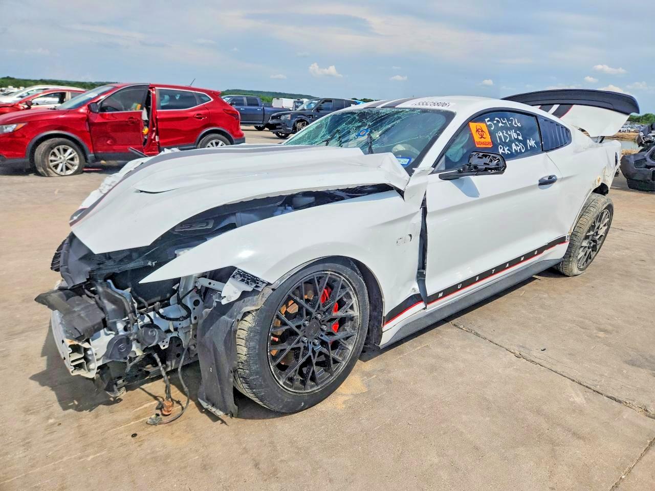 2016 FORD MUSTANG