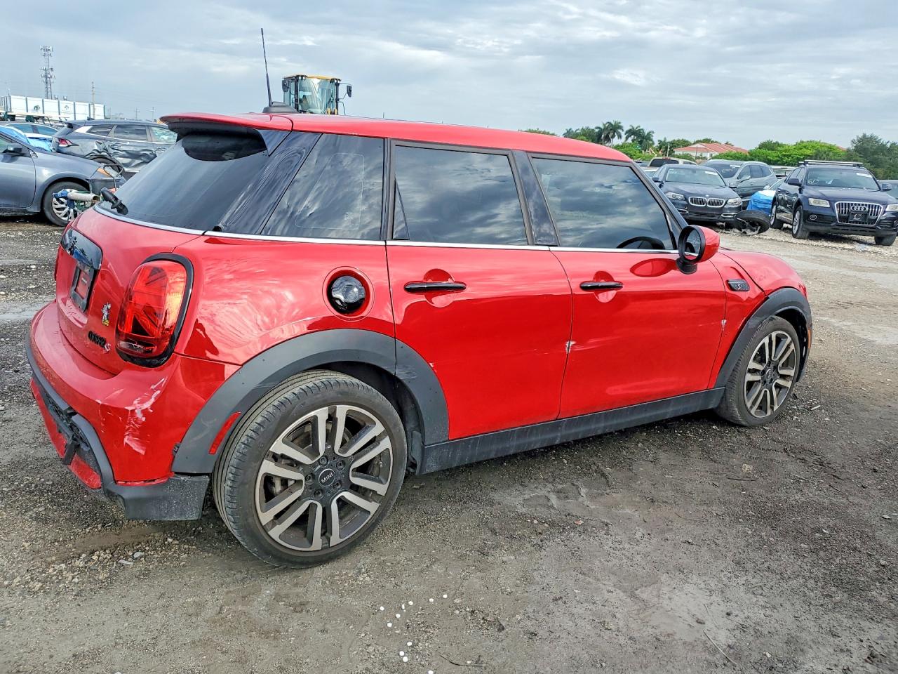 2024 MINI COOPER