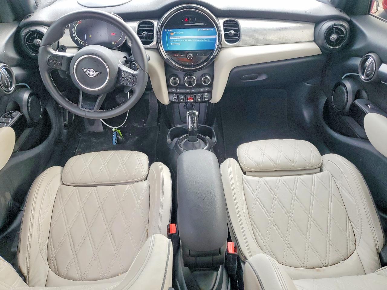 2024 MINI COOPER
