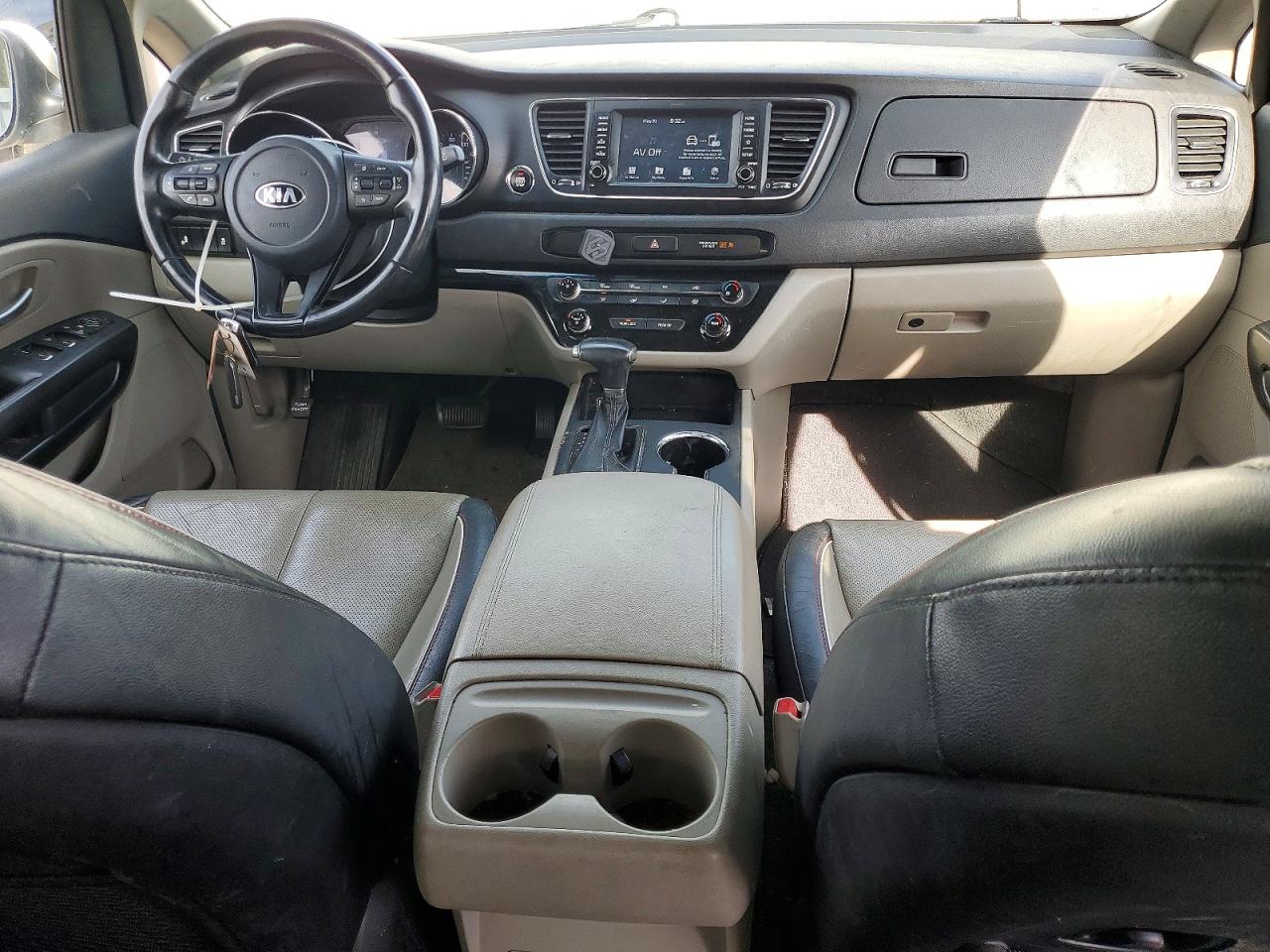 2019 KIA SEDONA