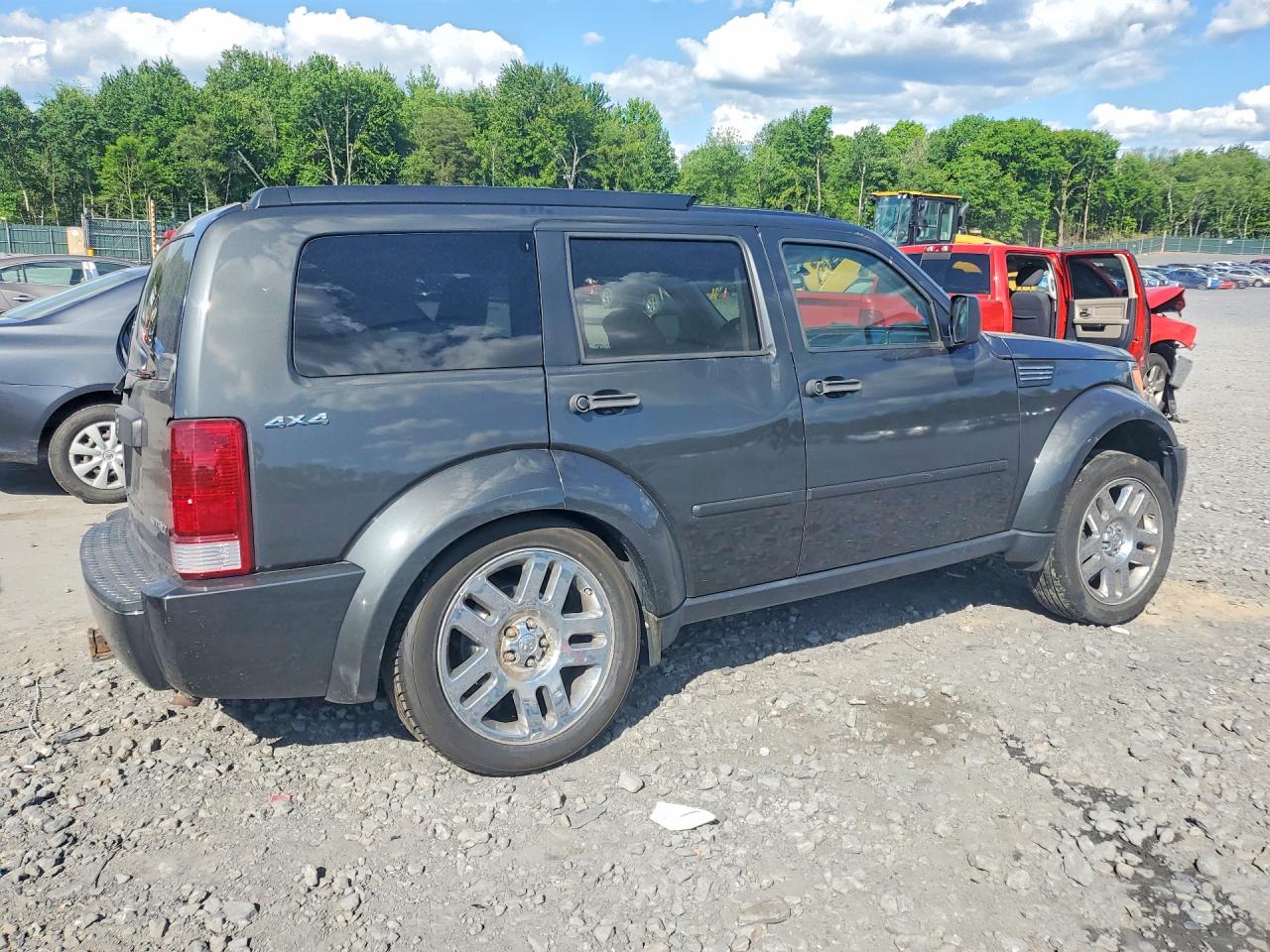 2010 DODGE NITRO