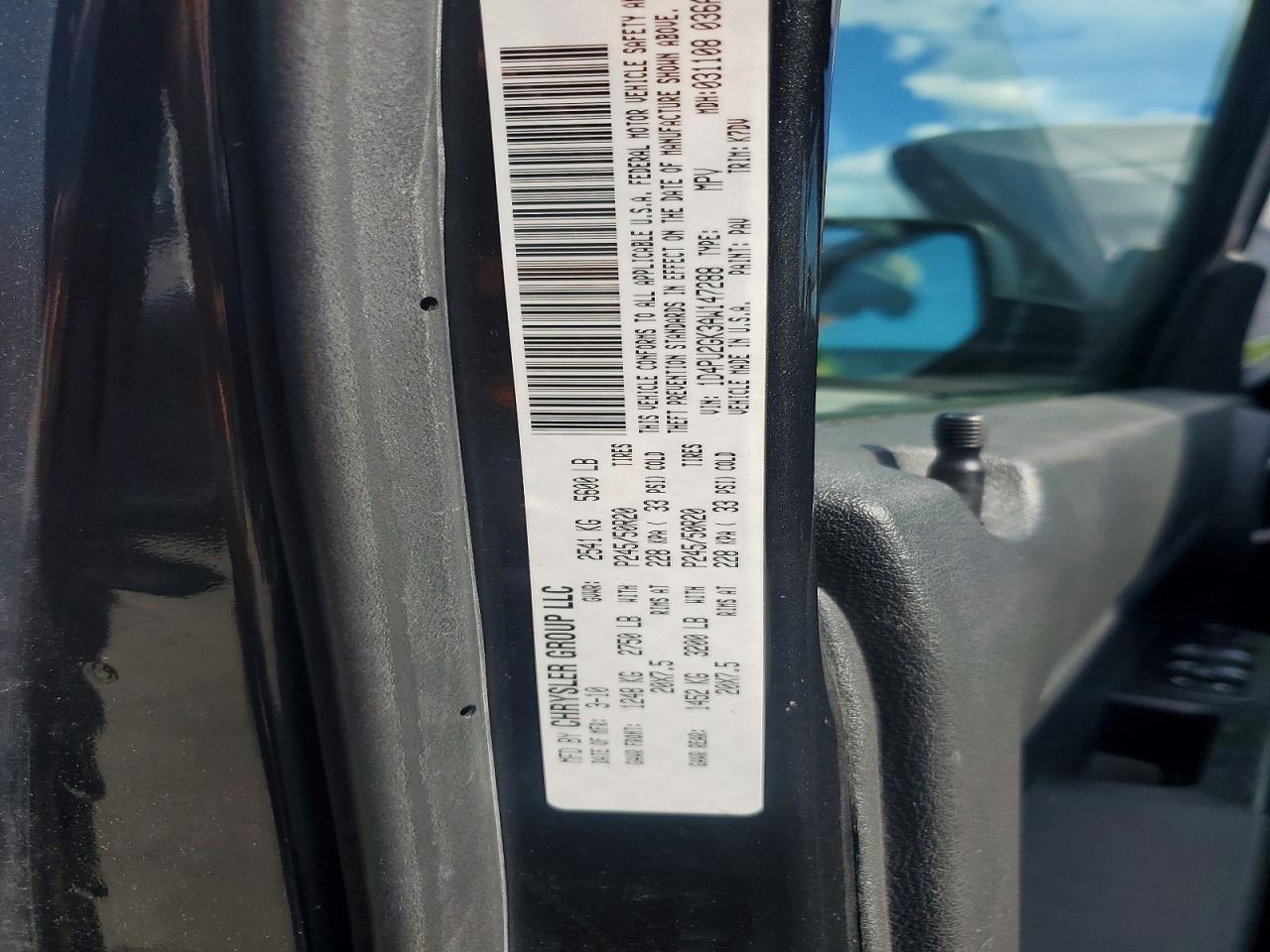 2010 DODGE NITRO