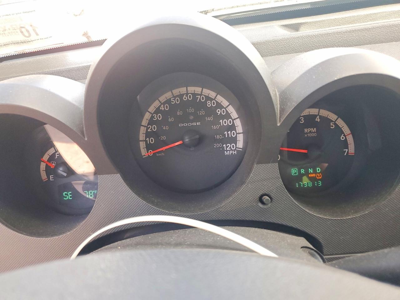 2010 DODGE NITRO