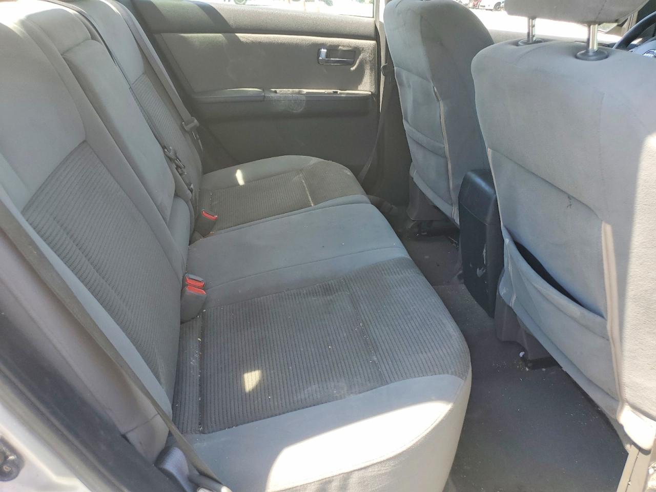 2010 NISSAN SENTRA