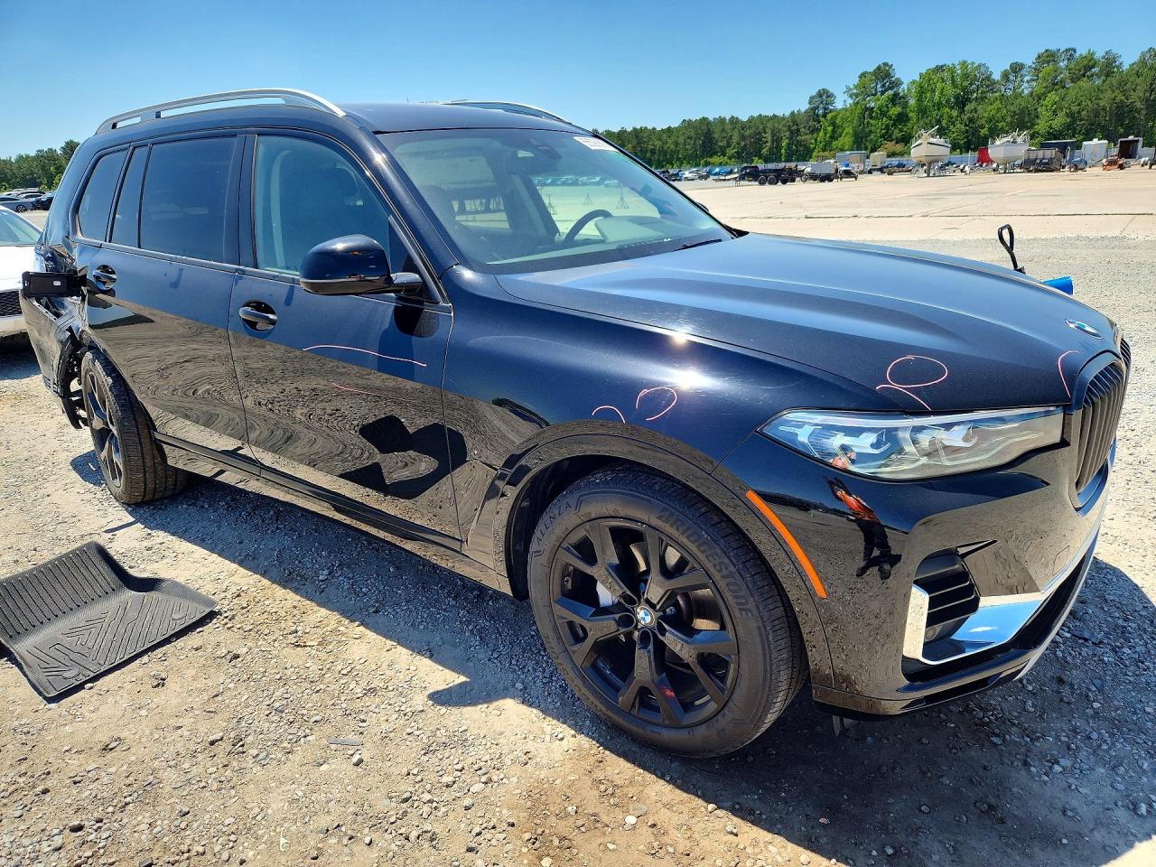 2021 BMW X7