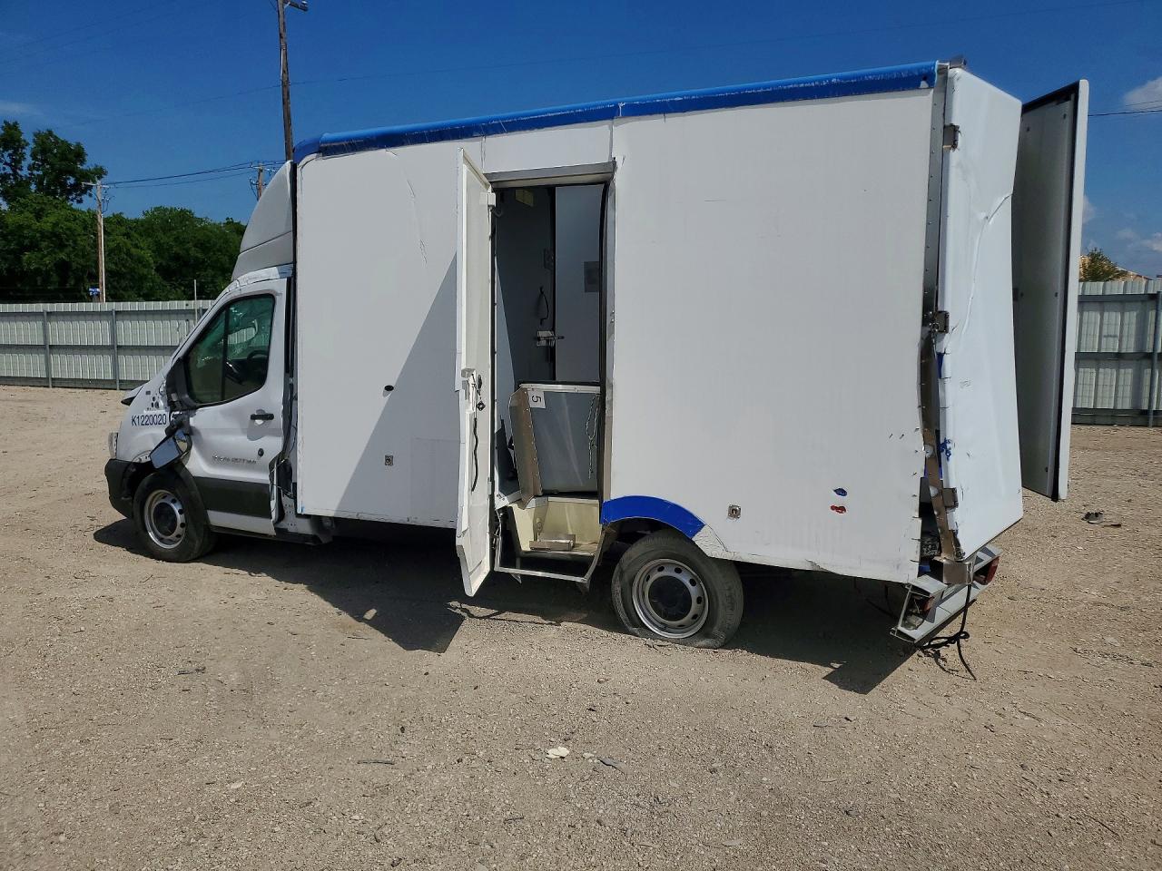 2022 FORD TRANSIT