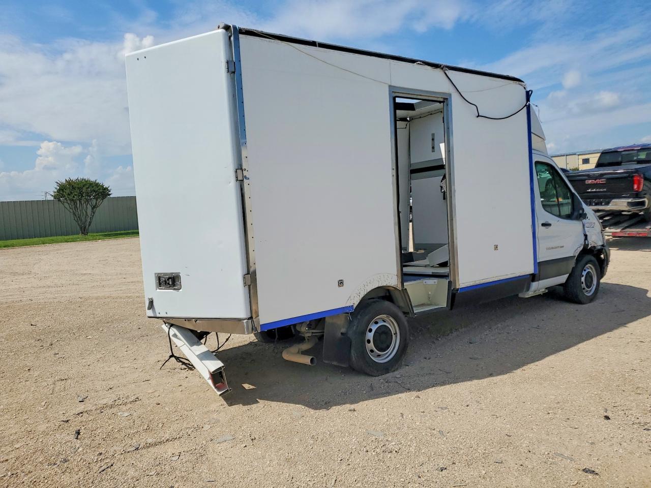 2022 FORD TRANSIT