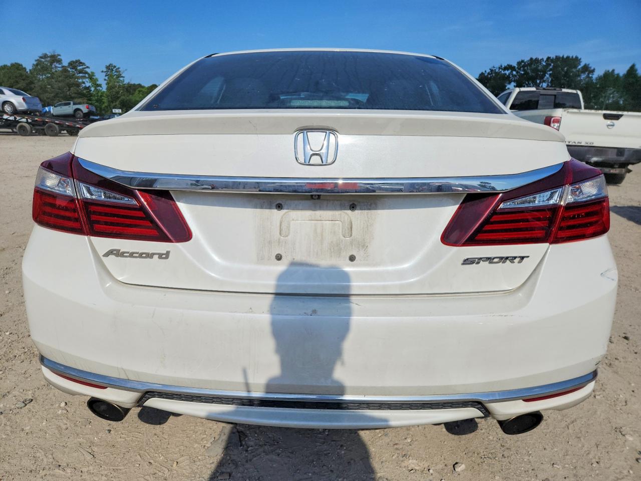 2017 HONDA ACCORD