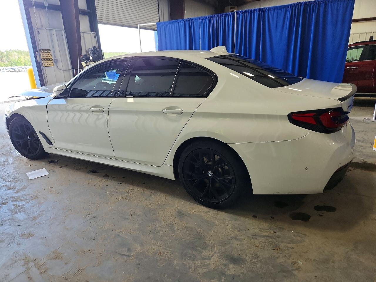 2022 BMW 5 SERIES