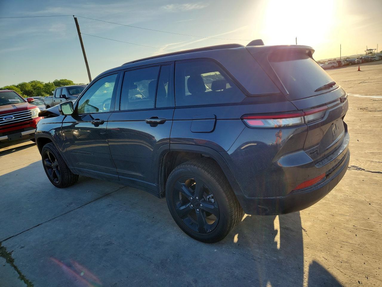 2024 JEEP CHEROKEE