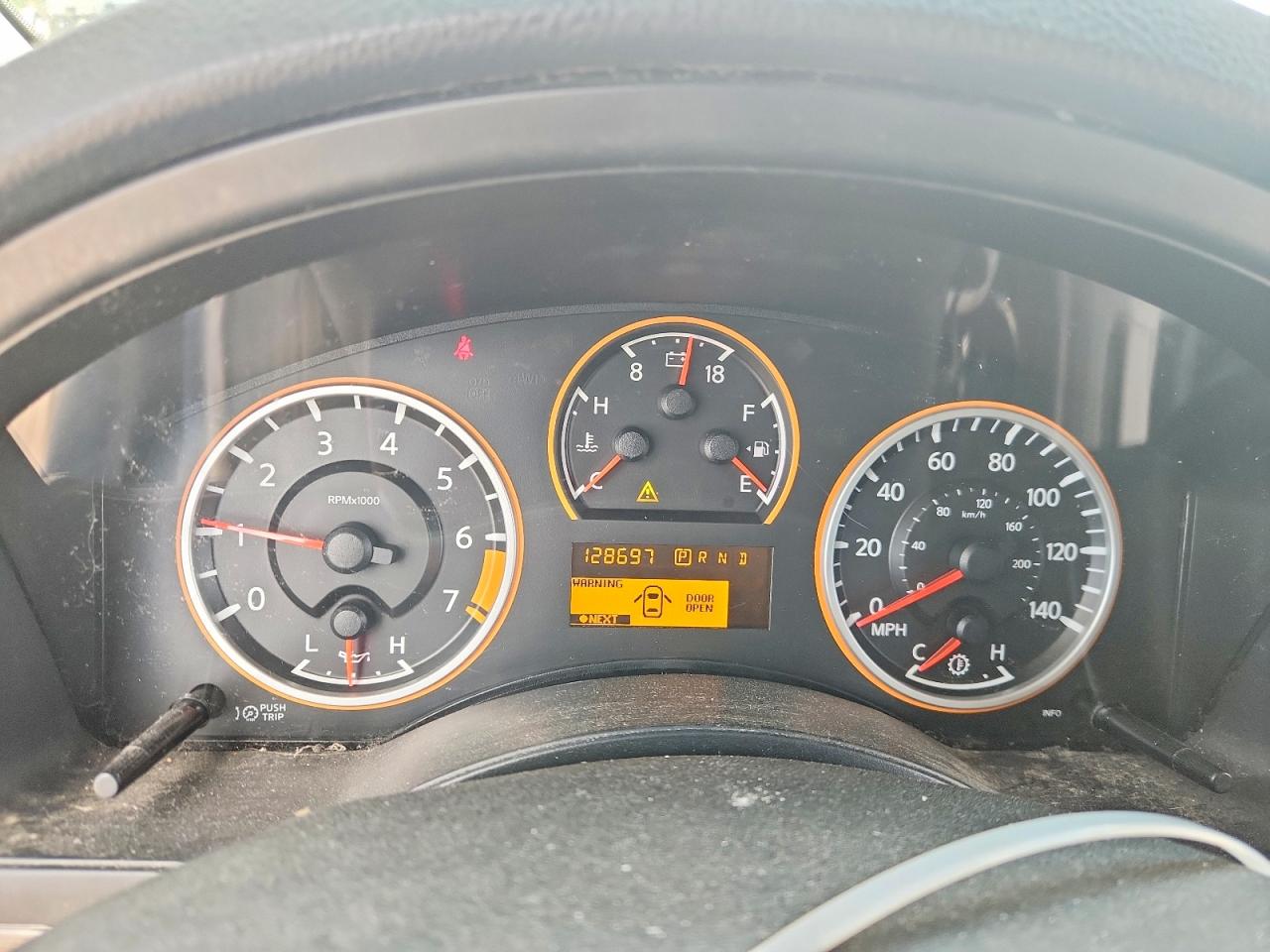 2015 NISSAN ARMADA