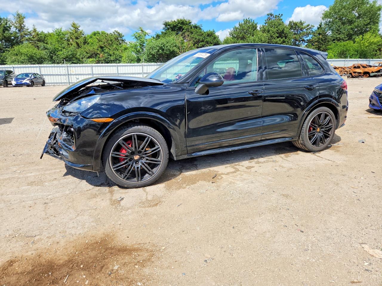 2014 PORSCHE CAYENNE
