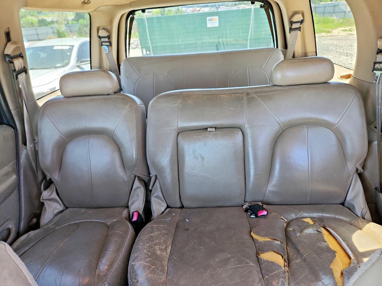 2002 FORD EXPEDITION