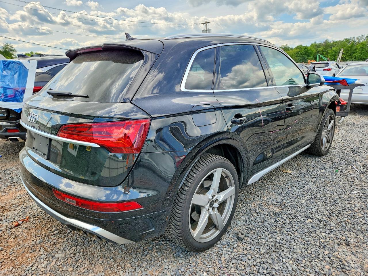 2022 AUDI SQ5