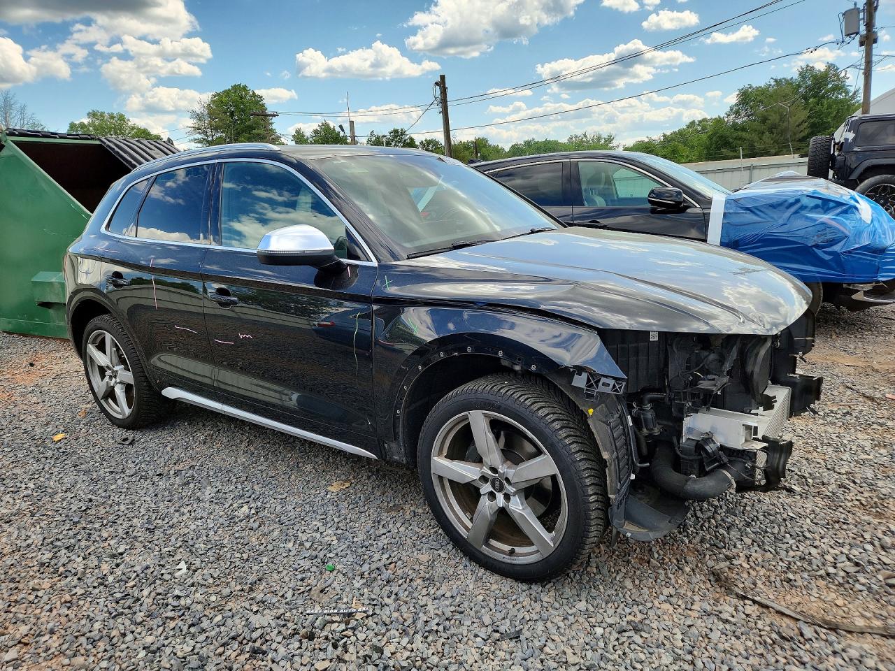 2022 AUDI SQ5