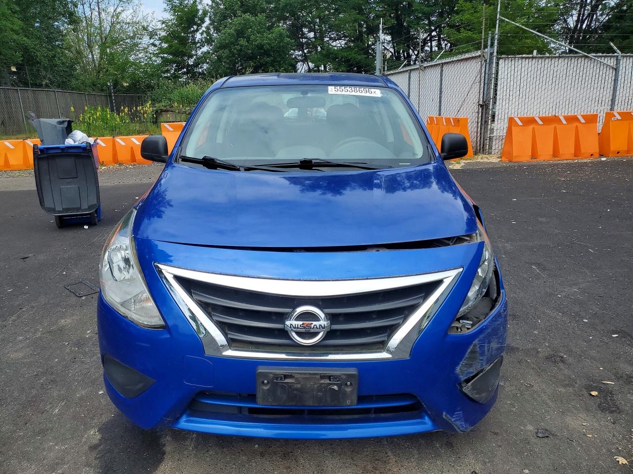 2015 NISSAN VERSA