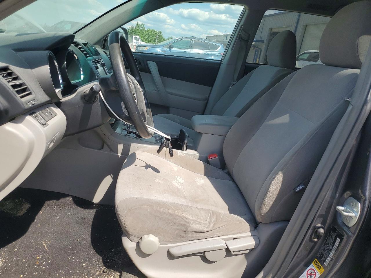 2013 TOYOTA HIGHLANDER