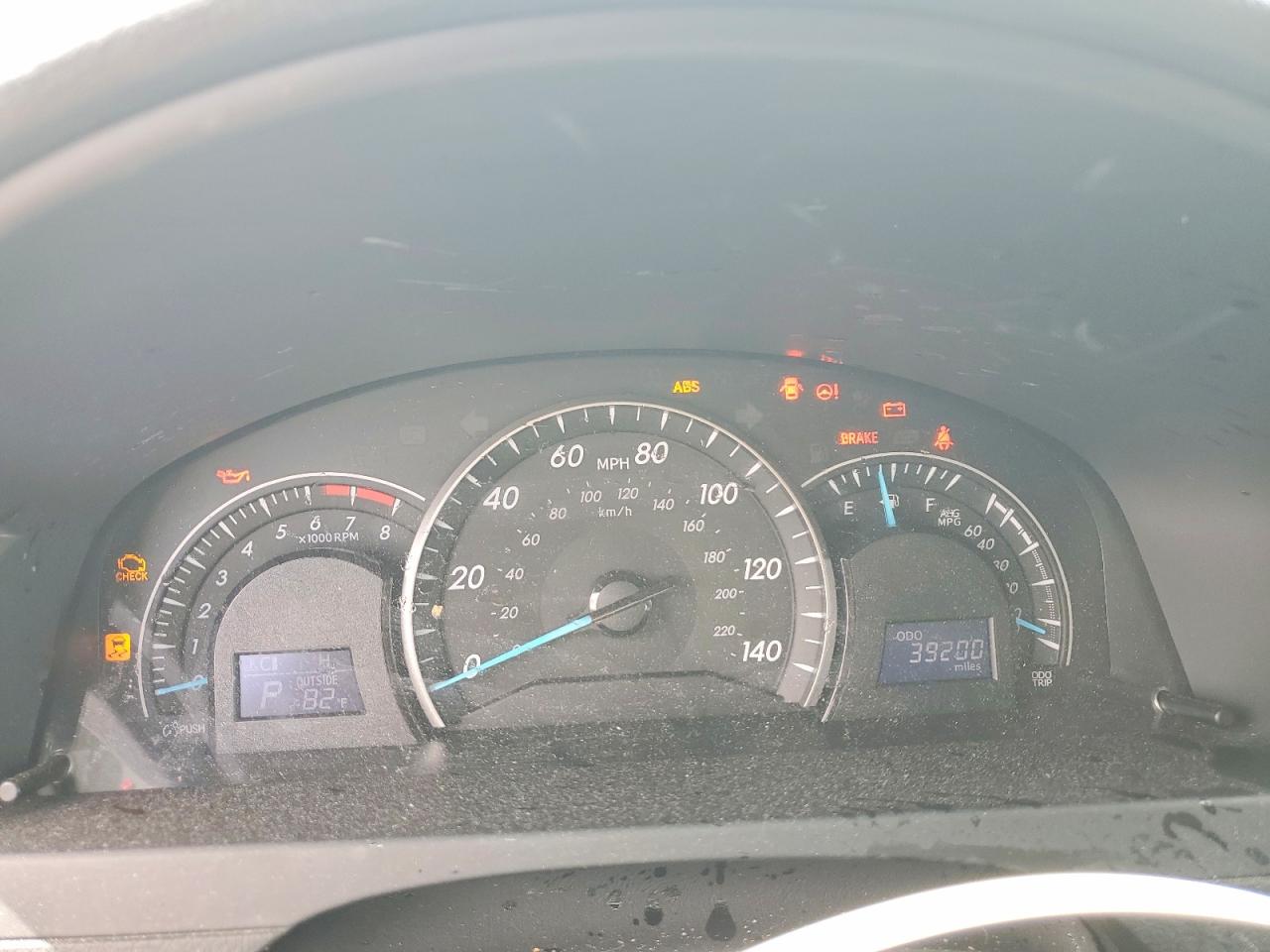 2014 TOYOTA CAMRY