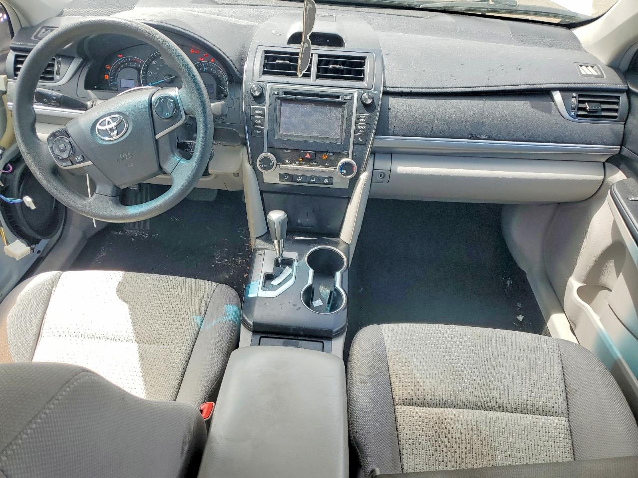 2014 TOYOTA CAMRY