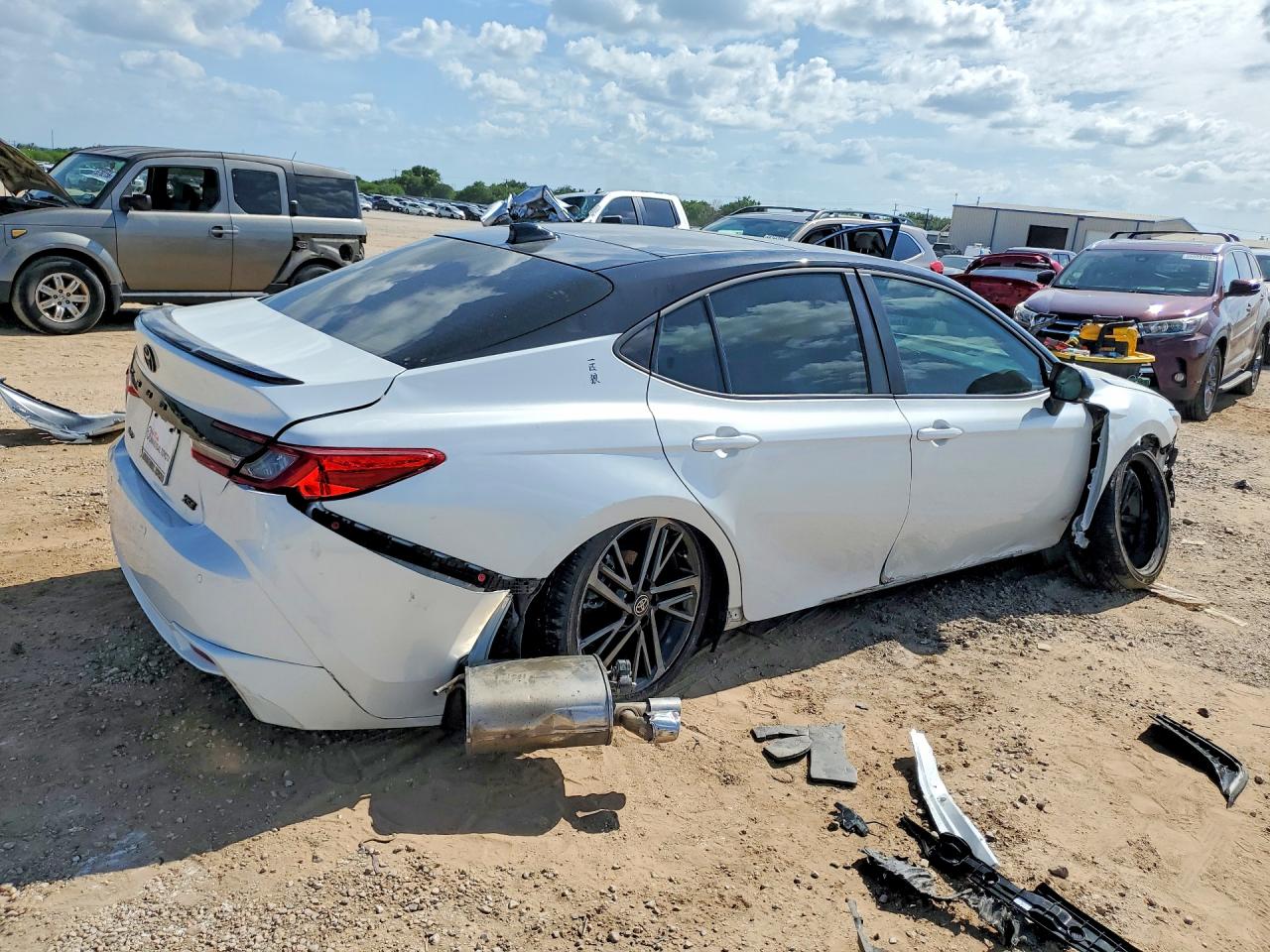 2026 TOYOTA CAMRY