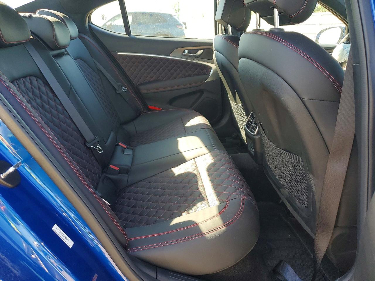 2025 GENESIS G70