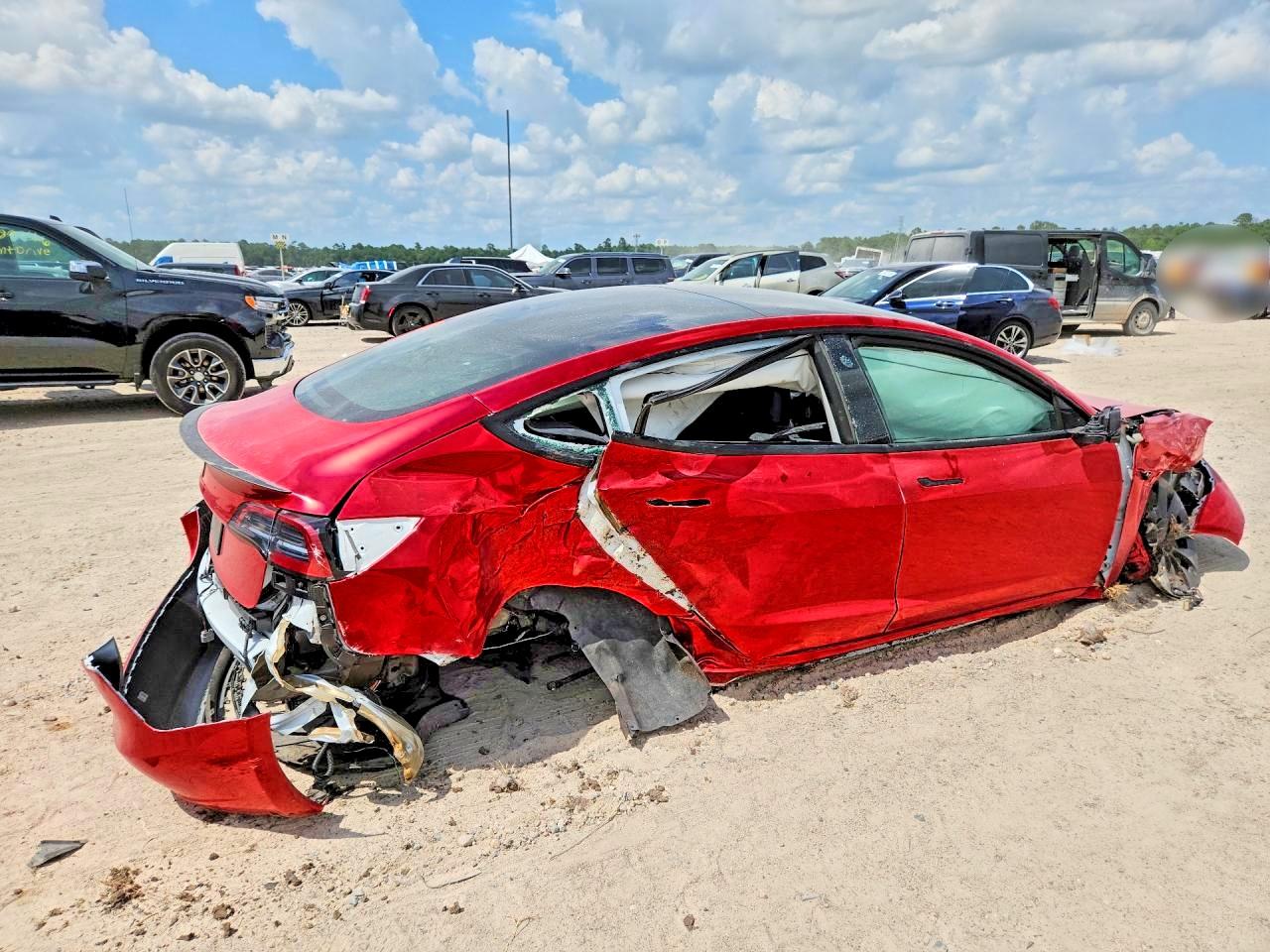 2023 TESLA MODEL 3