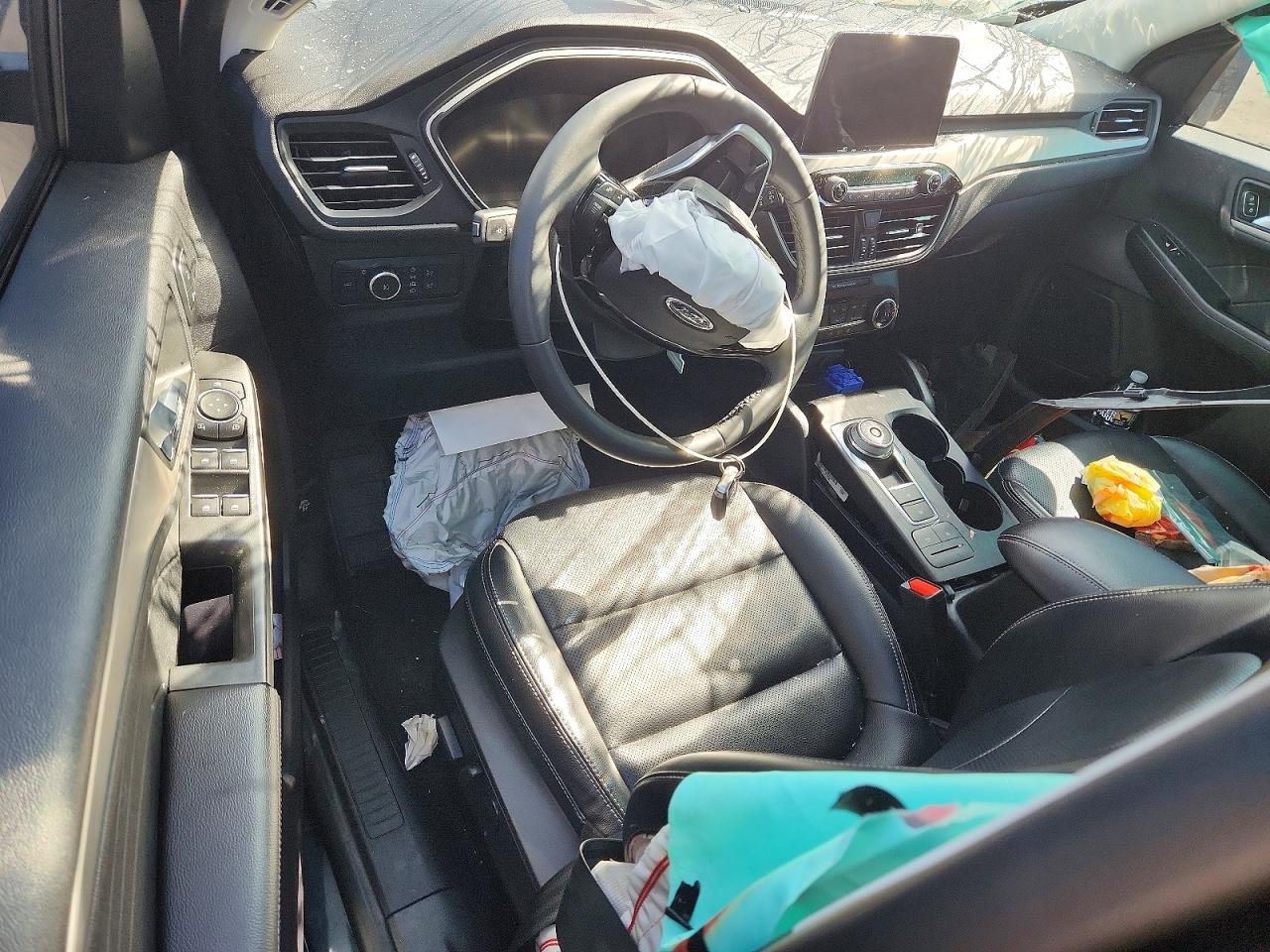 2022 FORD ESCAPE