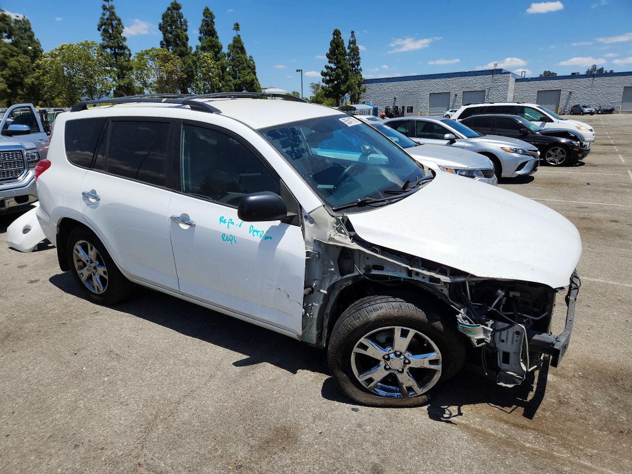 2011 TOYOTA RAV4