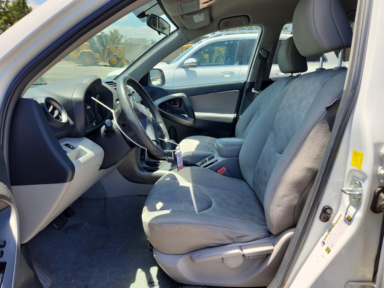 2011 TOYOTA RAV4