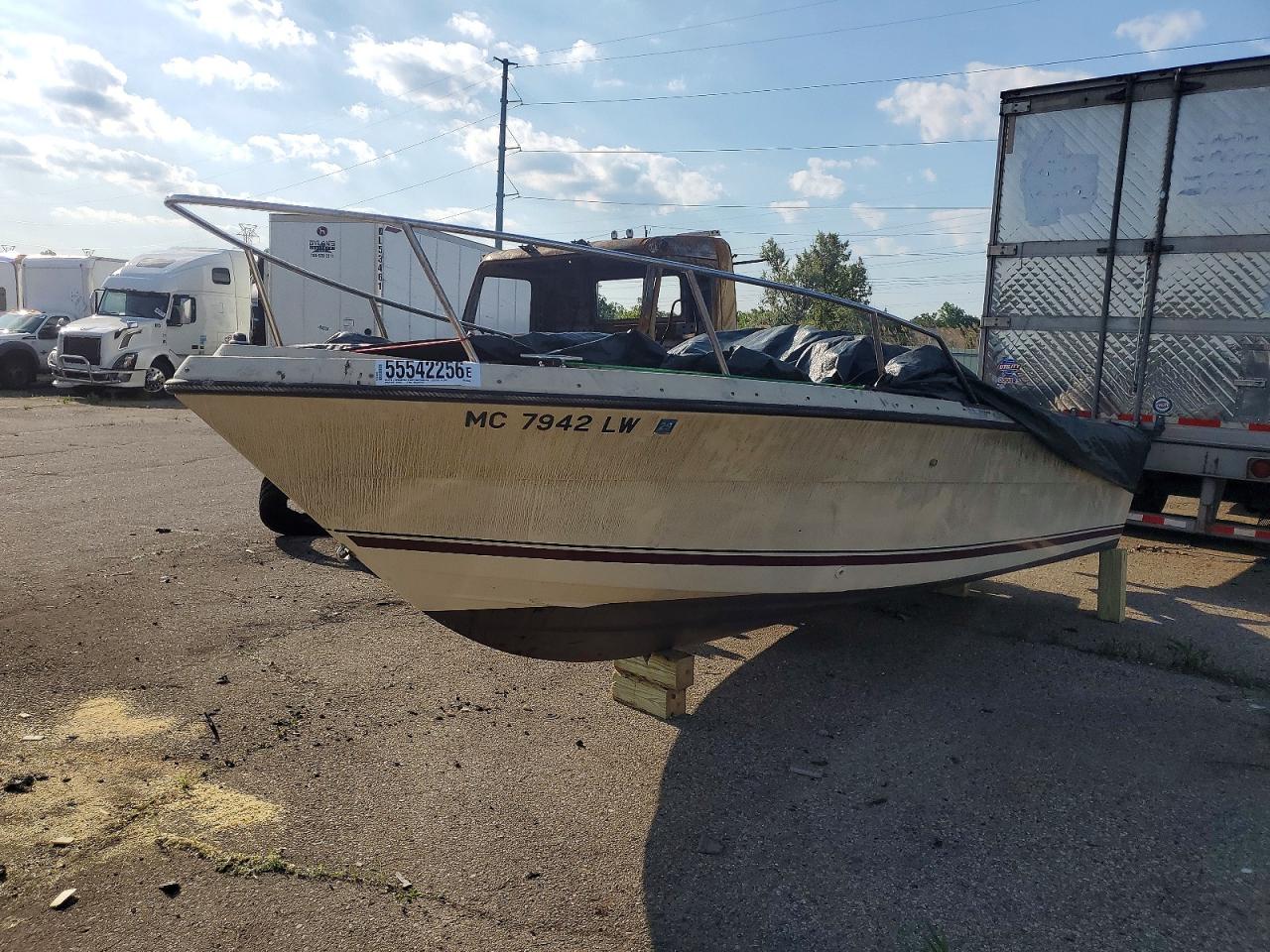 1986 TIARA SPORTBOATS