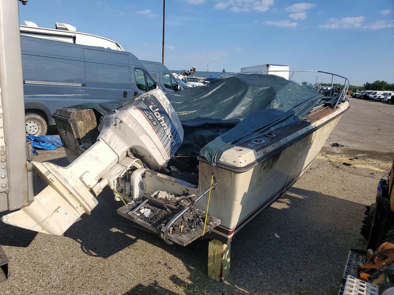 1986 TIARA SPORTBOATS