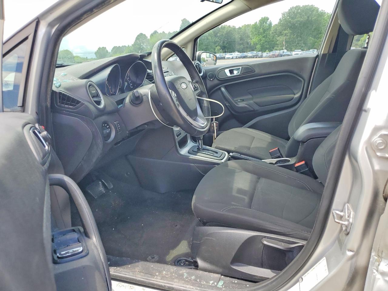 2015 FORD FIESTA