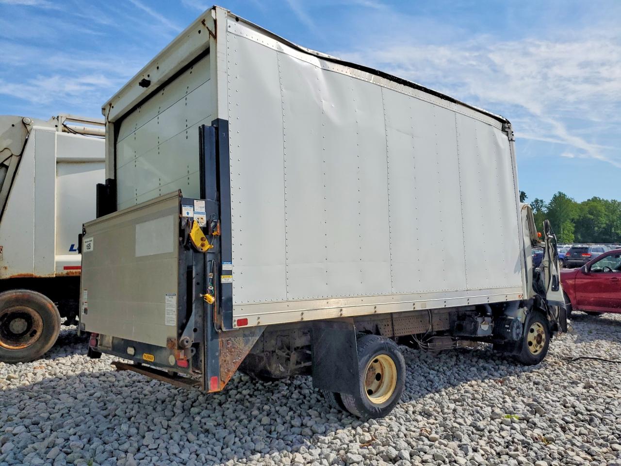 2020 ISUZU NPR