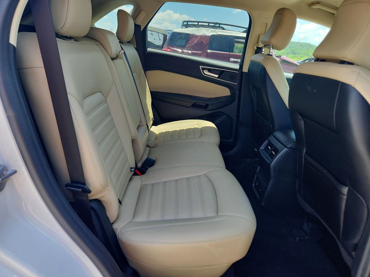 2022 FORD EDGE