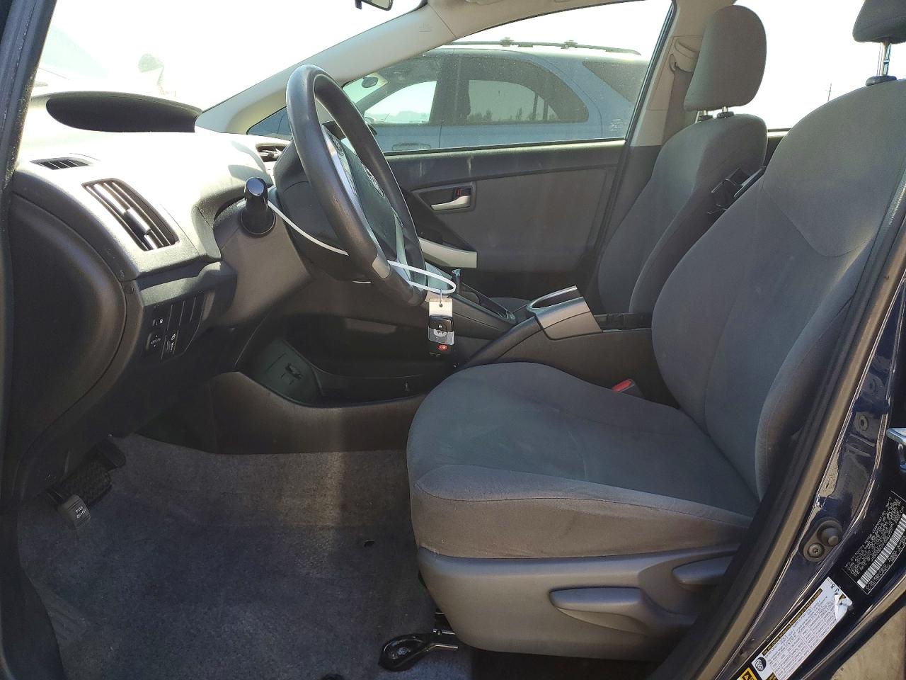 2015 TOYOTA PRIUS